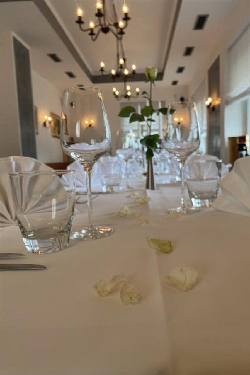 Hotel Apartments Restaurant Cala Luna Marburg Экстерьер фото