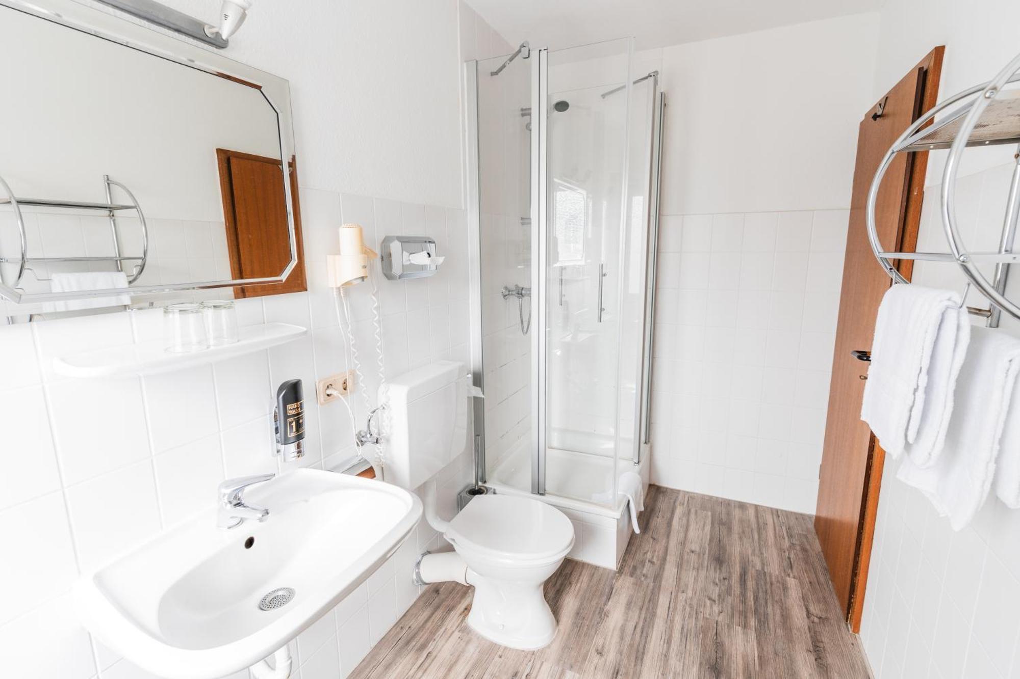Hotel Apartments Restaurant Cala Luna Marburg Экстерьер фото